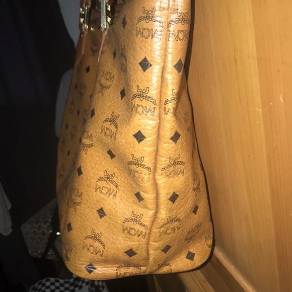 AUTHENTIC COGNAC “MCM” LARGE TOTE BAG - Picture 6 of 16